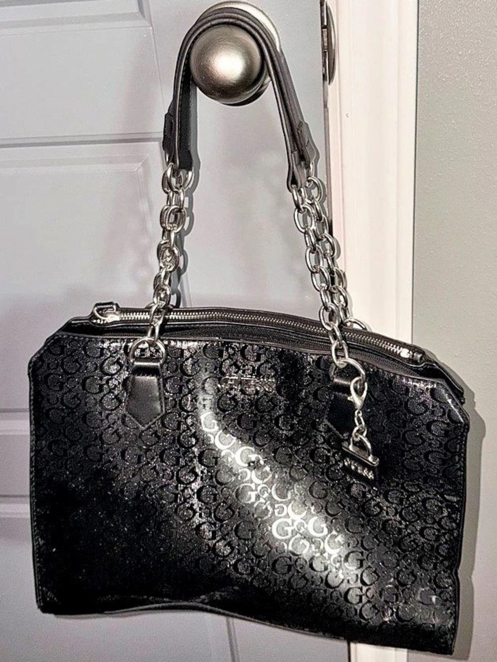 Guess Black Shoulder Bag